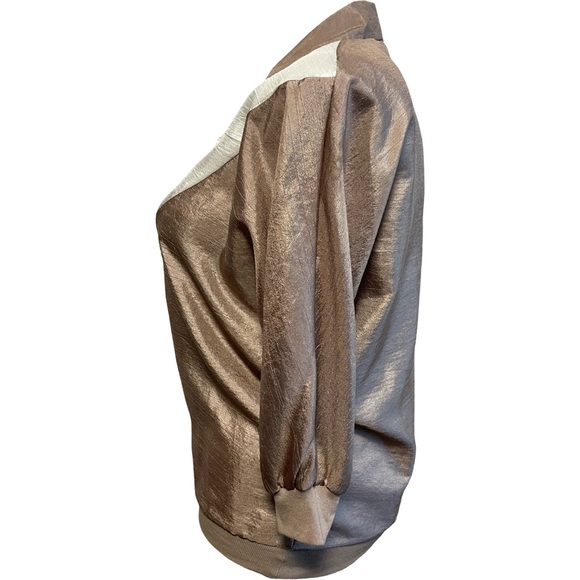 VINTAGE STATEMENT TOP - Picture 3 of 6